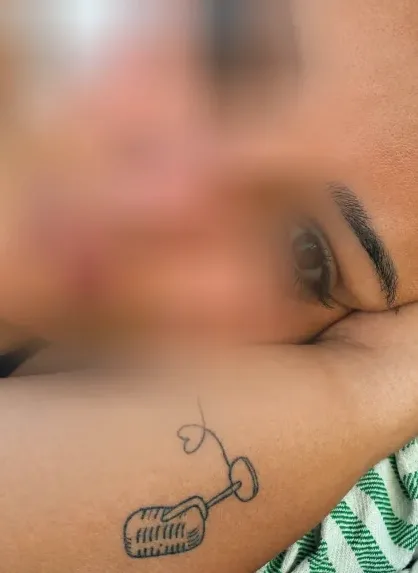 Ela, 37