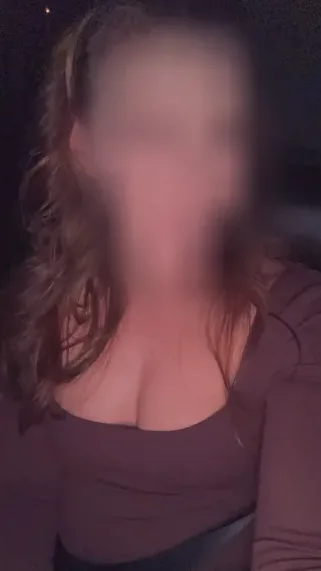 Hannah, 31