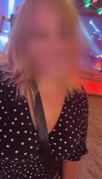 Leyla, 28