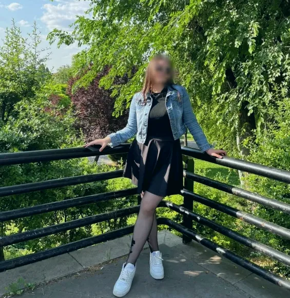 Malin, 21