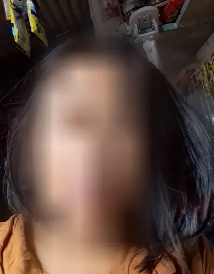 Marion, 32