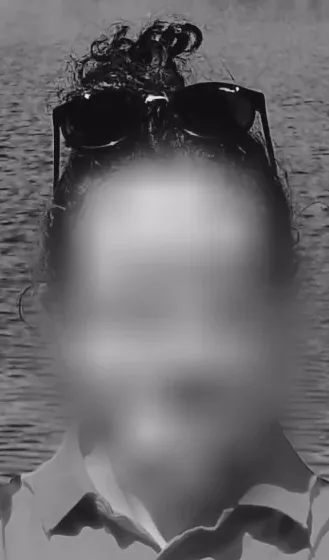 Nicole, 36