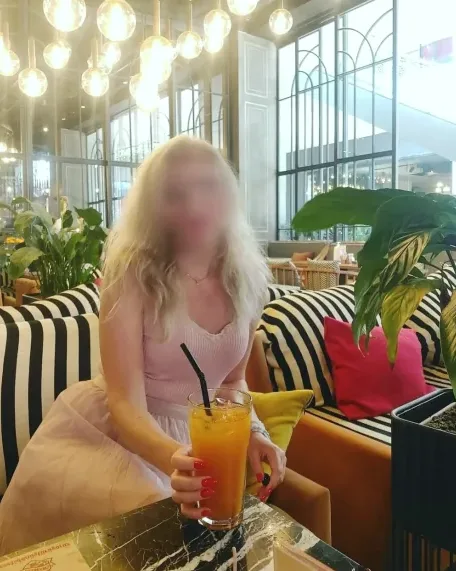 Sonja, 38