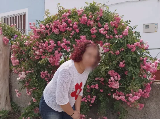 Viktoria, 35